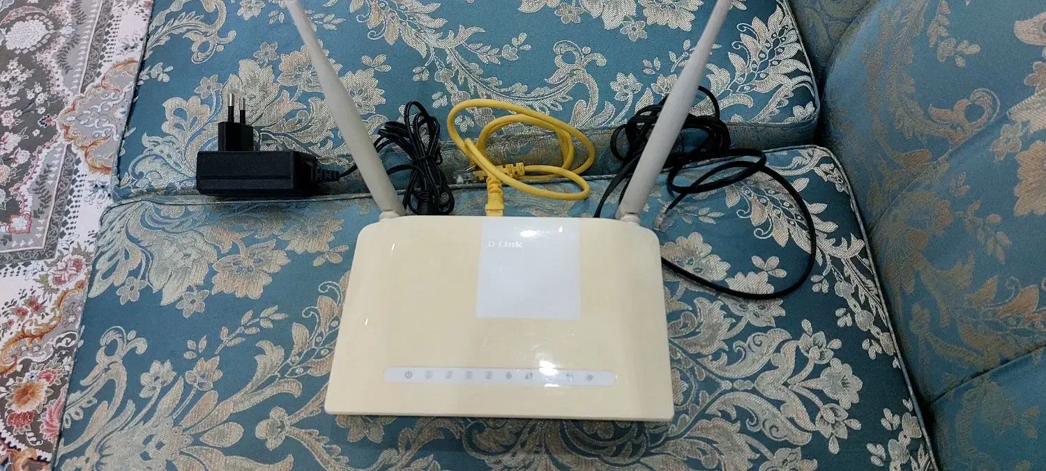 مودم d-link ADSL|مودم و تجهیزات شبکه|اسلام‌شهر, صادقیه|دیوار