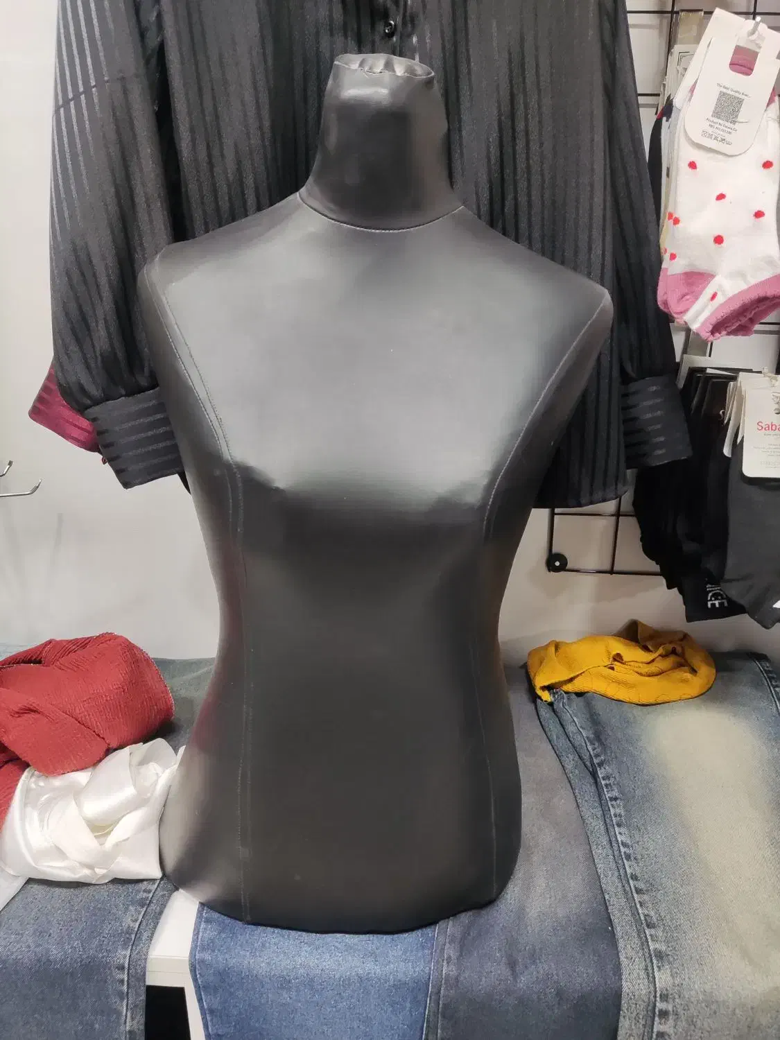 دوعدد مانکن|فروشگاه و مغازه|الشتر, |دیوار