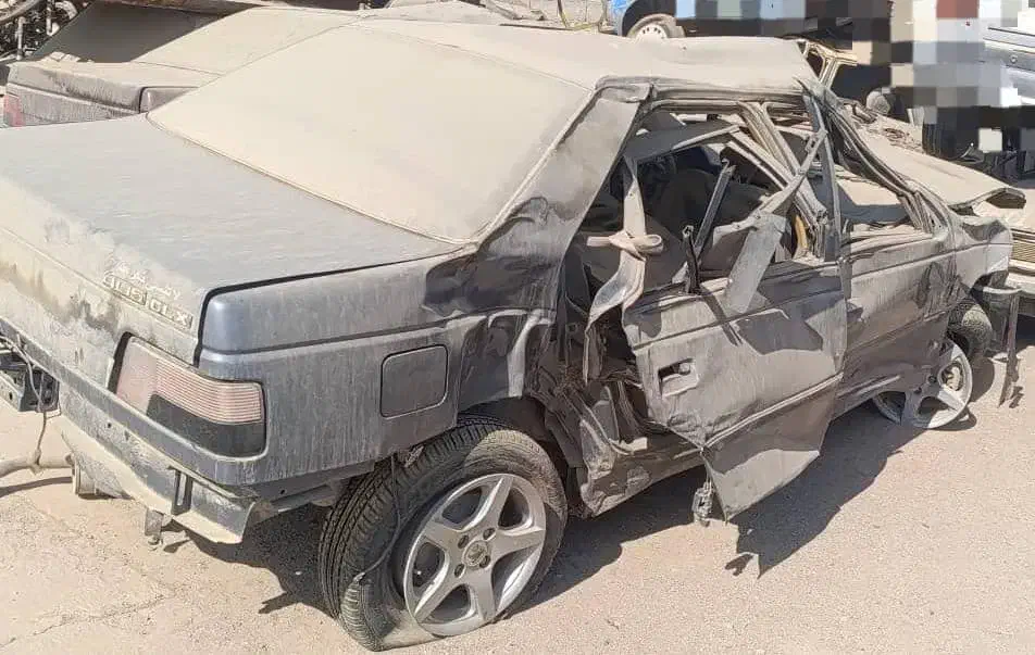 پژو 405 مدل 97 تصادفی دوگانه کارخانه|خودرو سواری و وانت|مشهد, کوی المهدی|دیوار