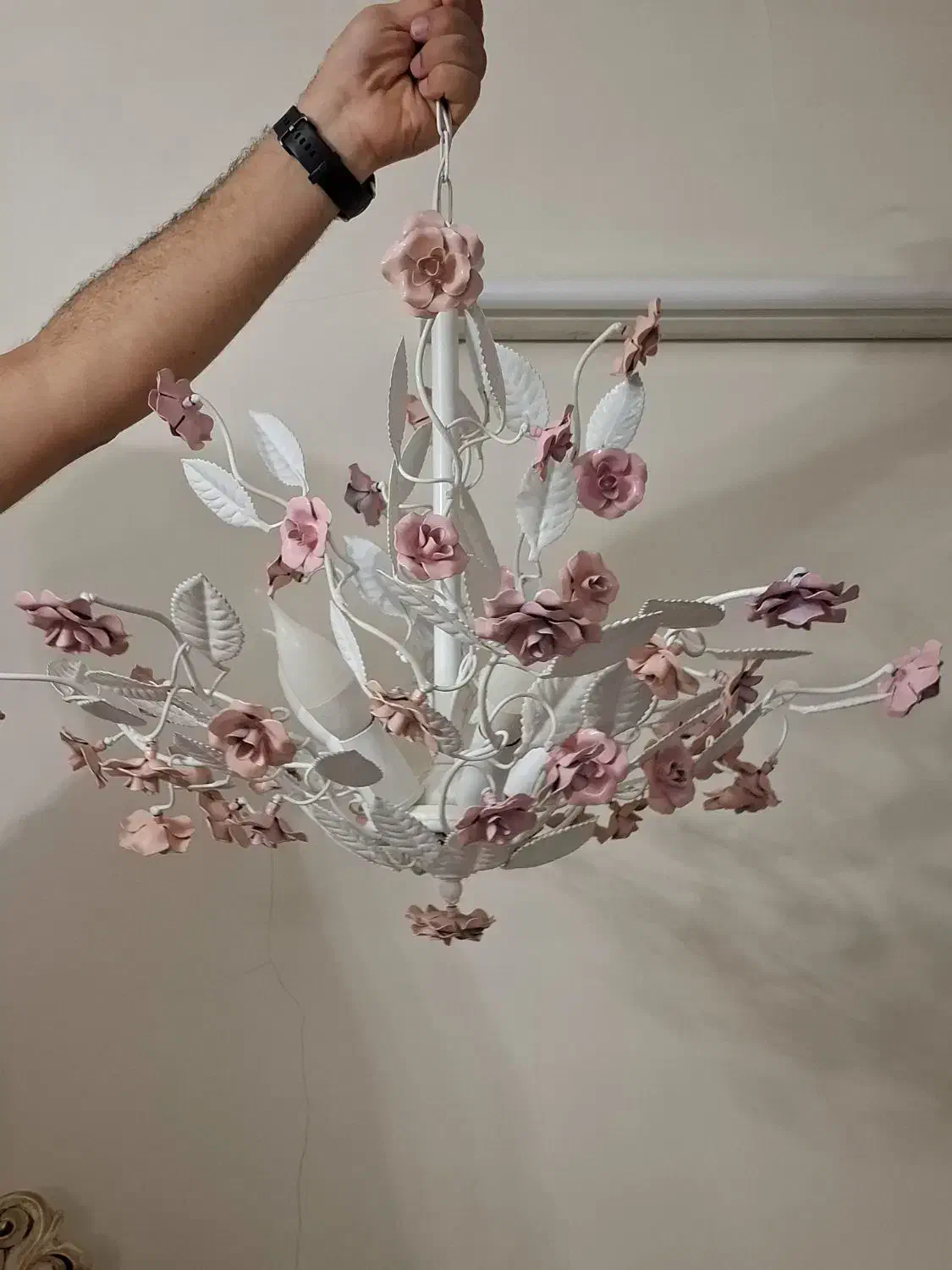 ست ساعت و دو عدد لوستر نو نو|لوستر و چراغ آویز|کرج, باغستان|دیوار