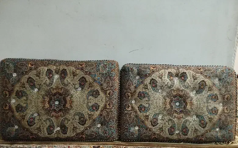 پشتی سنتی|پشتی|کرج, ساسانی (قلمستان)|دیوار