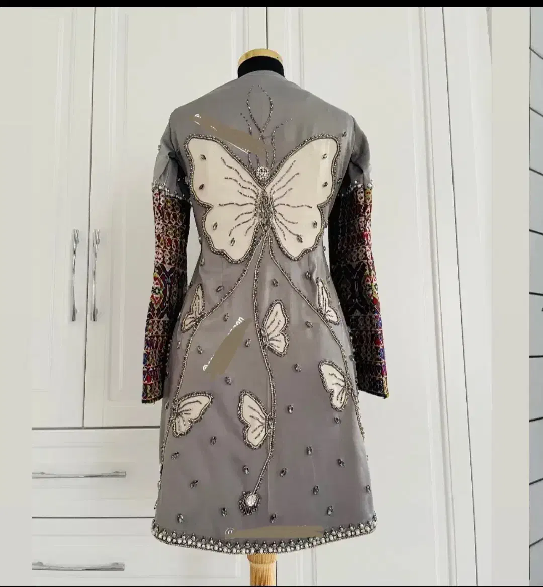 جواهر دوزی چادر و لباس بلوچی|لباس|خاش, |دیوار