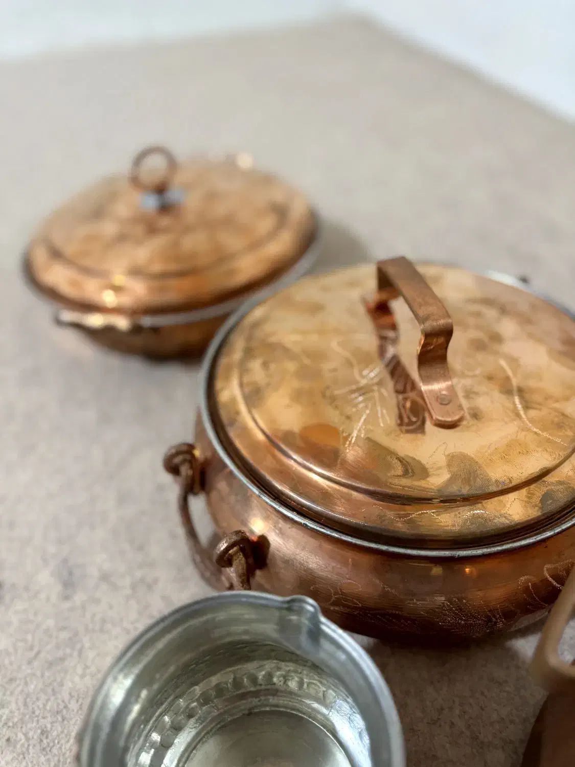 ظروف مسی اصل کرمان|ظروف پخت‌وپز|ایلام, |دیوار