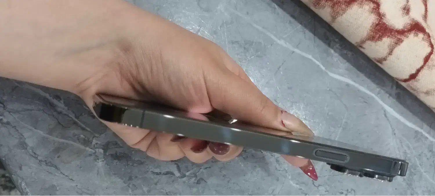 گوشی ایفون 1پرومکس|موبایل|کرج, حیدرآباد|دیوار