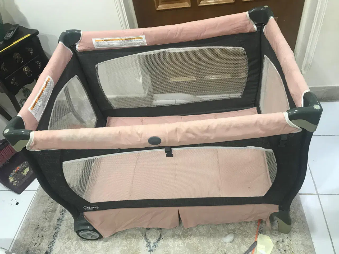 تخت پارک کودک chicco|تخت و صندلی بچه|شیراز, مبعث|دیوار