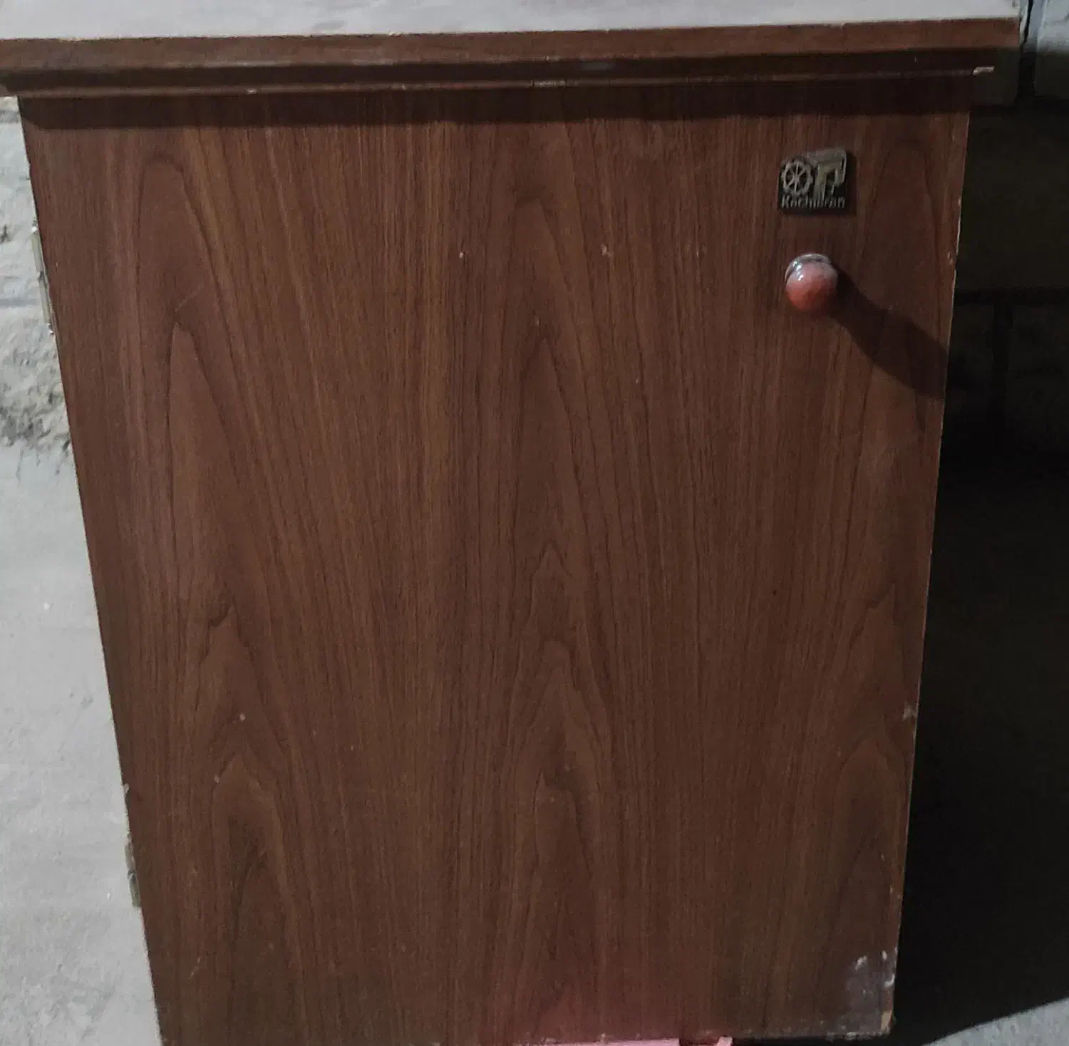 صندلی ومیز....و روشویی واینه فقط خریدارتماس بگیره|مبلمان خانگی و میز عسلی|مسجد سلیمان, |دیوار