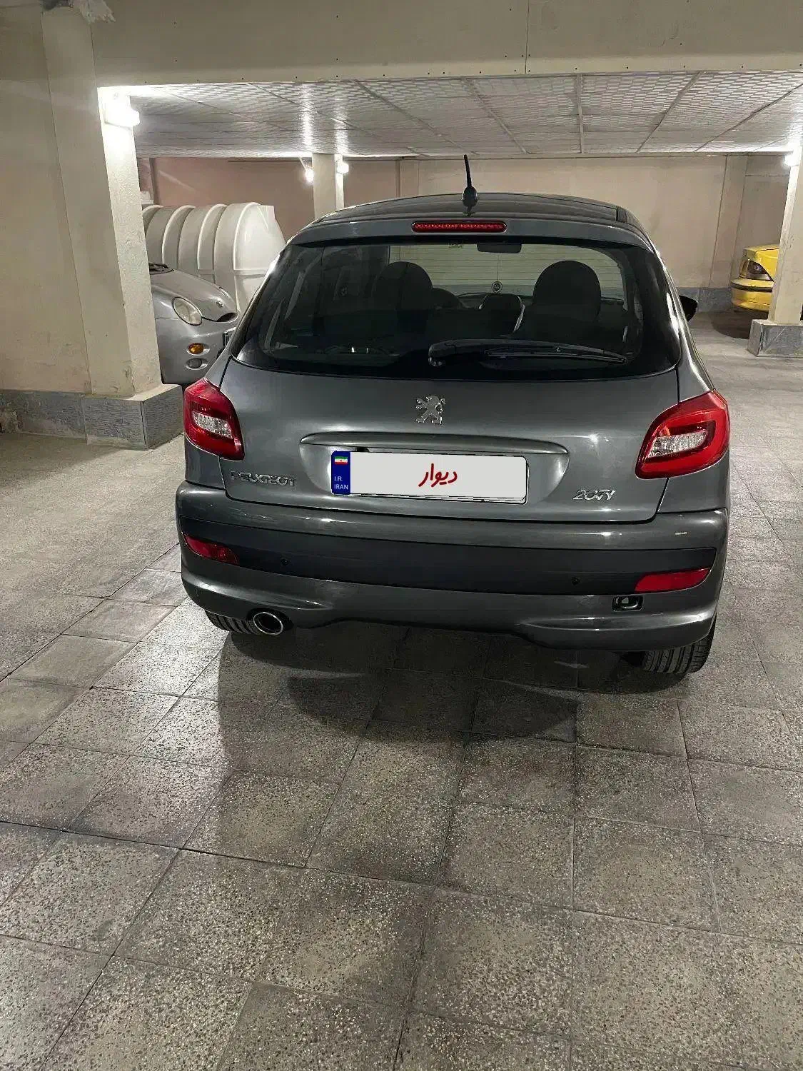 ۲۰۷ پانا مدل ۱۴۰۱|خودرو سواری و وانت|هشتگرد, شهرک اداری|دیوار