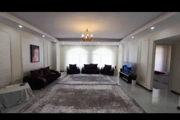 ۱۳۰مترباکری/۳خواب/سالن پرده خور/دیزاین شده|فروش آپارتمان|اسلام‌شهر, شهرک سعیدیه|دیوار