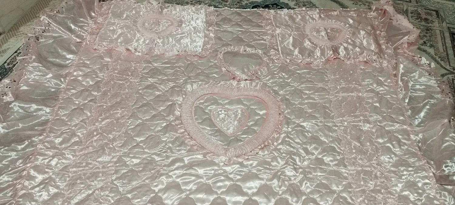 رو تختی جنس ساتن|سرویس روتختی|ساوه, |دیوار