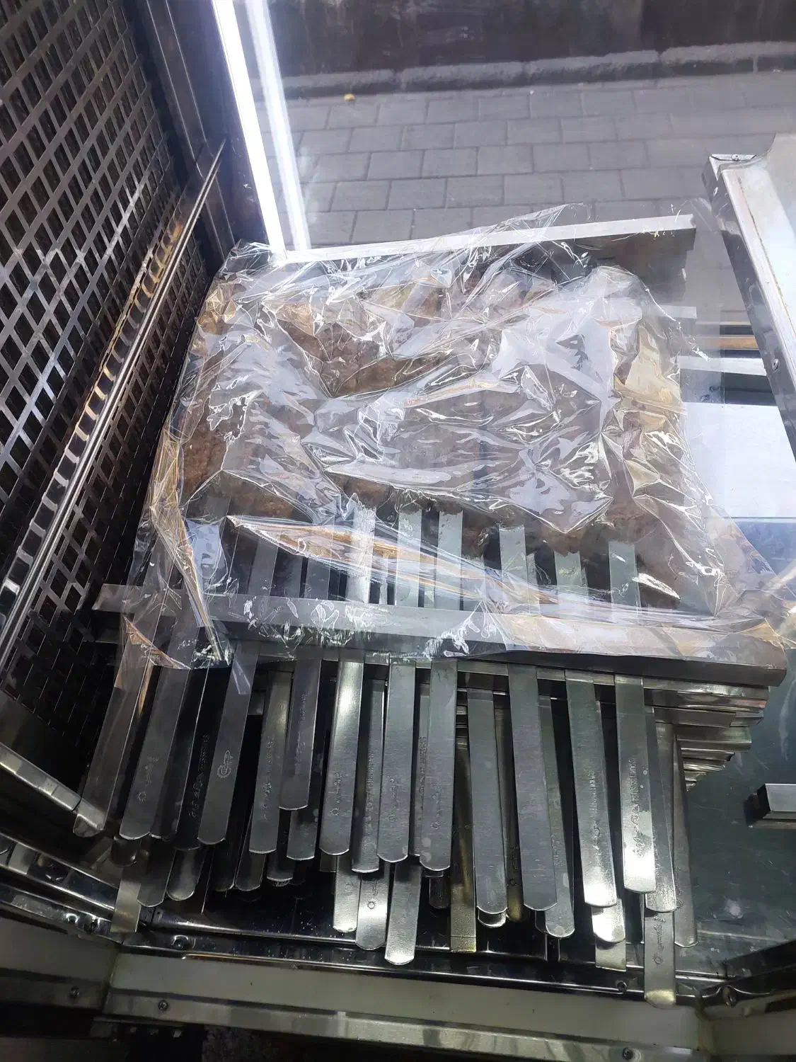 کباب پز|استخدام خدمات فروشگاه و رستوران|تهران, قزل قلعه|دیوار