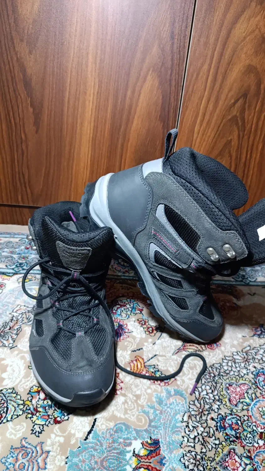 کفش کوه نوردی جک ولف اسکین سایز ۴۳|کوهنوردی و کمپینگ|تهران, دولاب|دیوار
