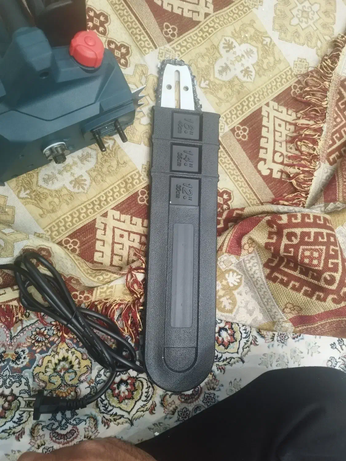 اره زنجیری درخت بر قوی با تیغه شیلدرجنس خوب|ابزارآلات|اصفهان, براآن شمالی|دیوار