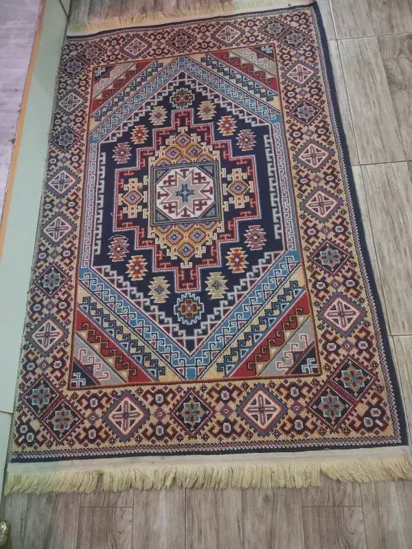 گلیم 2عدد سورمه ای|فرش|نیشابور, فردوسی جنوبی|دیوار