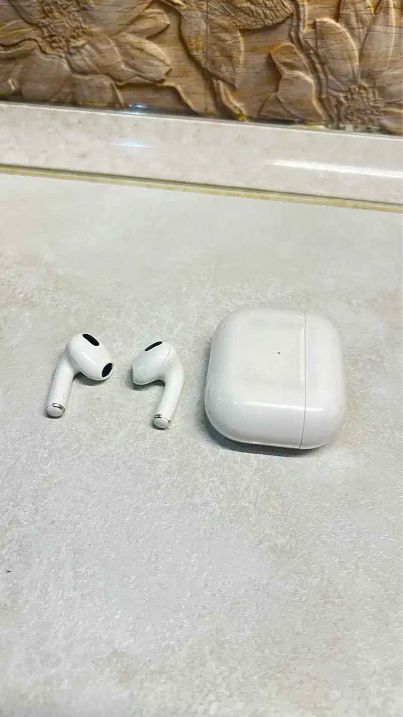 ایرپاد ۳ اصلی اپل کیس با گوشی|لوازم جانبی موبایل و تبلت|رشت, دیلمان|دیوار