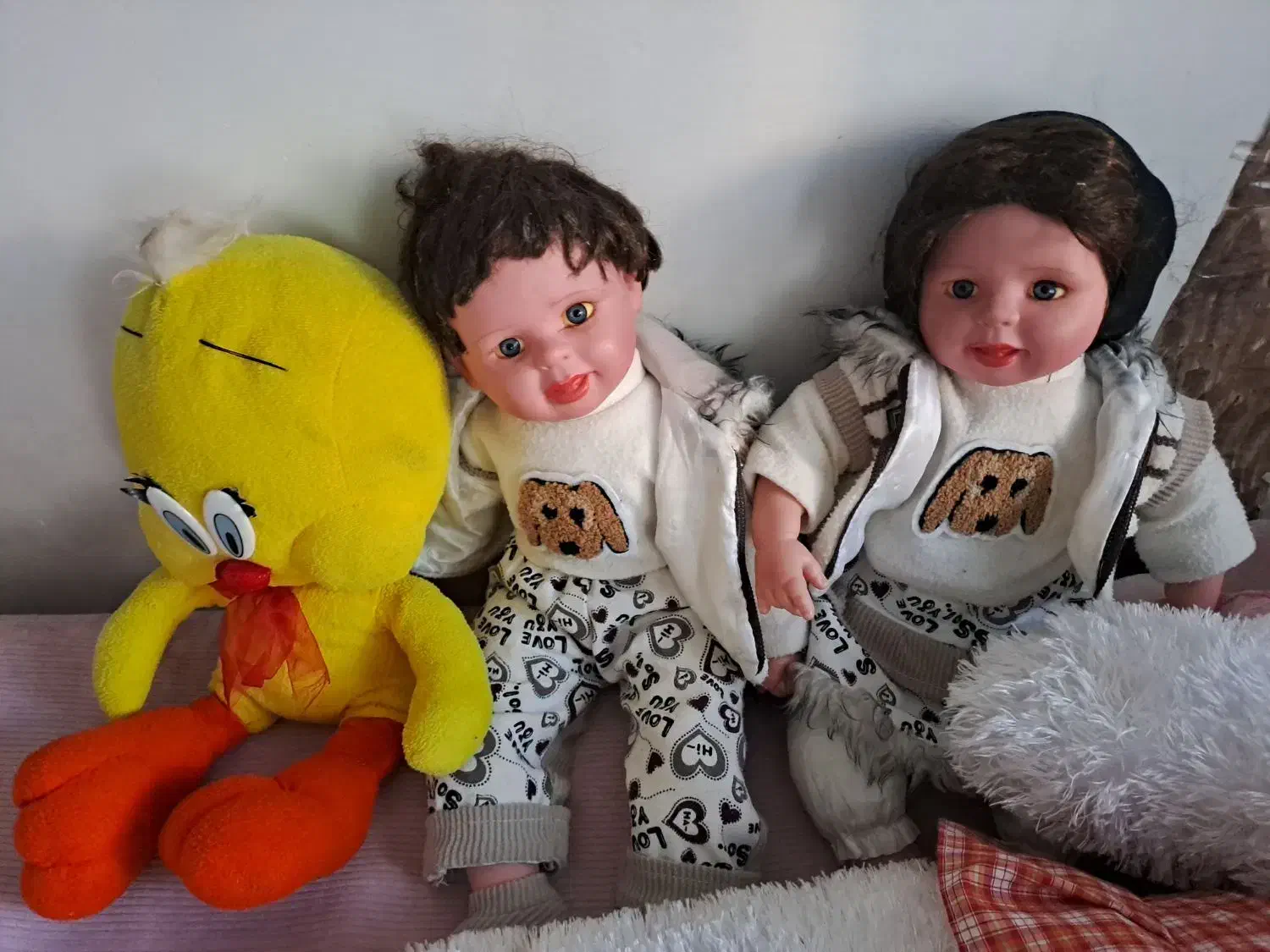 عروسک|اسباب‌‌بازی|اردبیل, |دیوار