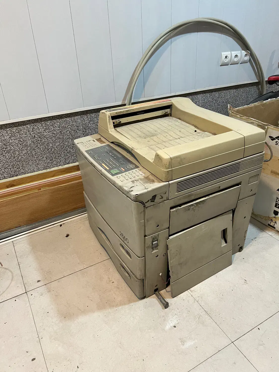 دستگاه کپی به عنوان کلکسیون به قیمت ضایعات|پرینتر، اسکنر، کپی، فکس|گنبد کاووس, |دیوار