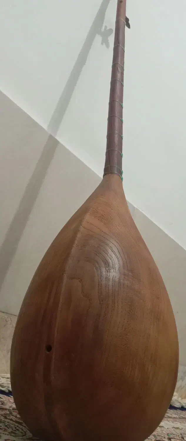 دوتار|سازهای سنتی|خواف, |دیوار