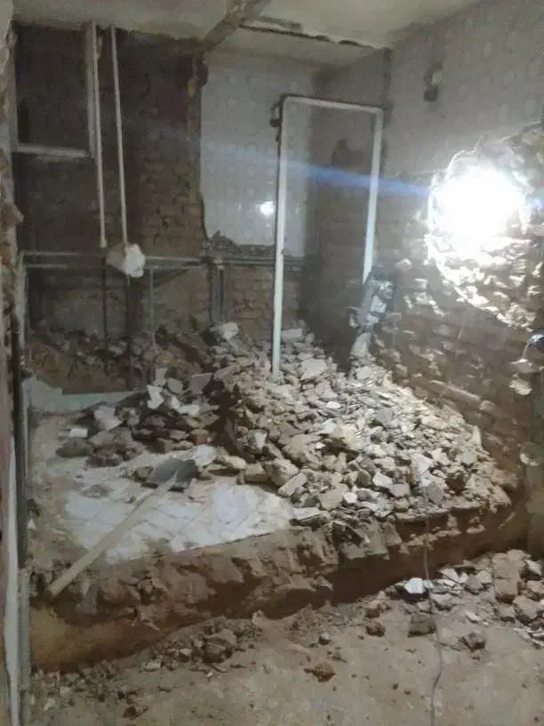 تخریب منازل و بتن تخصصی حمل و خاک برداری|خدمات پیشه و مهارت|نیشابور, باغ نو|دیوار