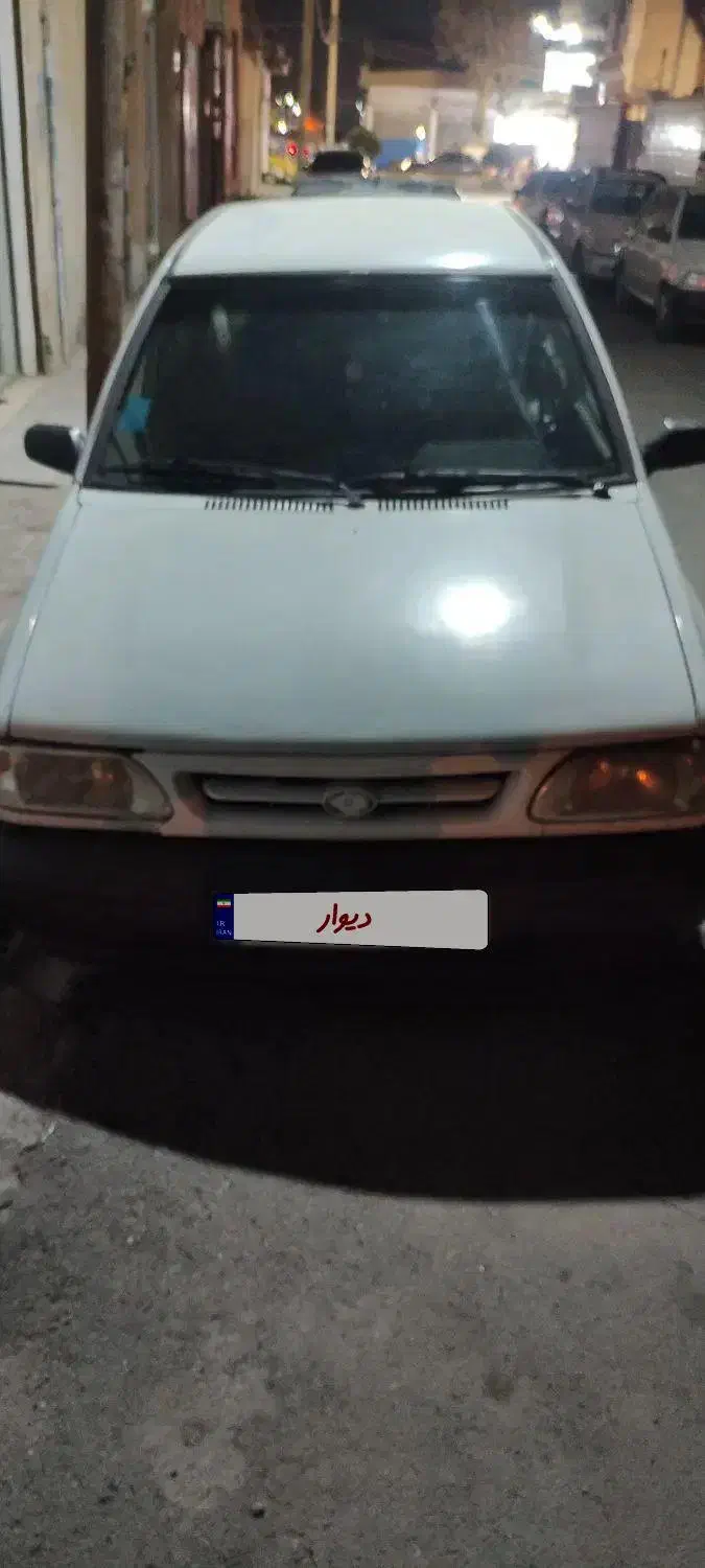 پراید سفید مدل82دور رنگ شاسی عقب پلمپ جلو جوشی|خودرو سواری و وانت|نظرآباد, رسالت|دیوار