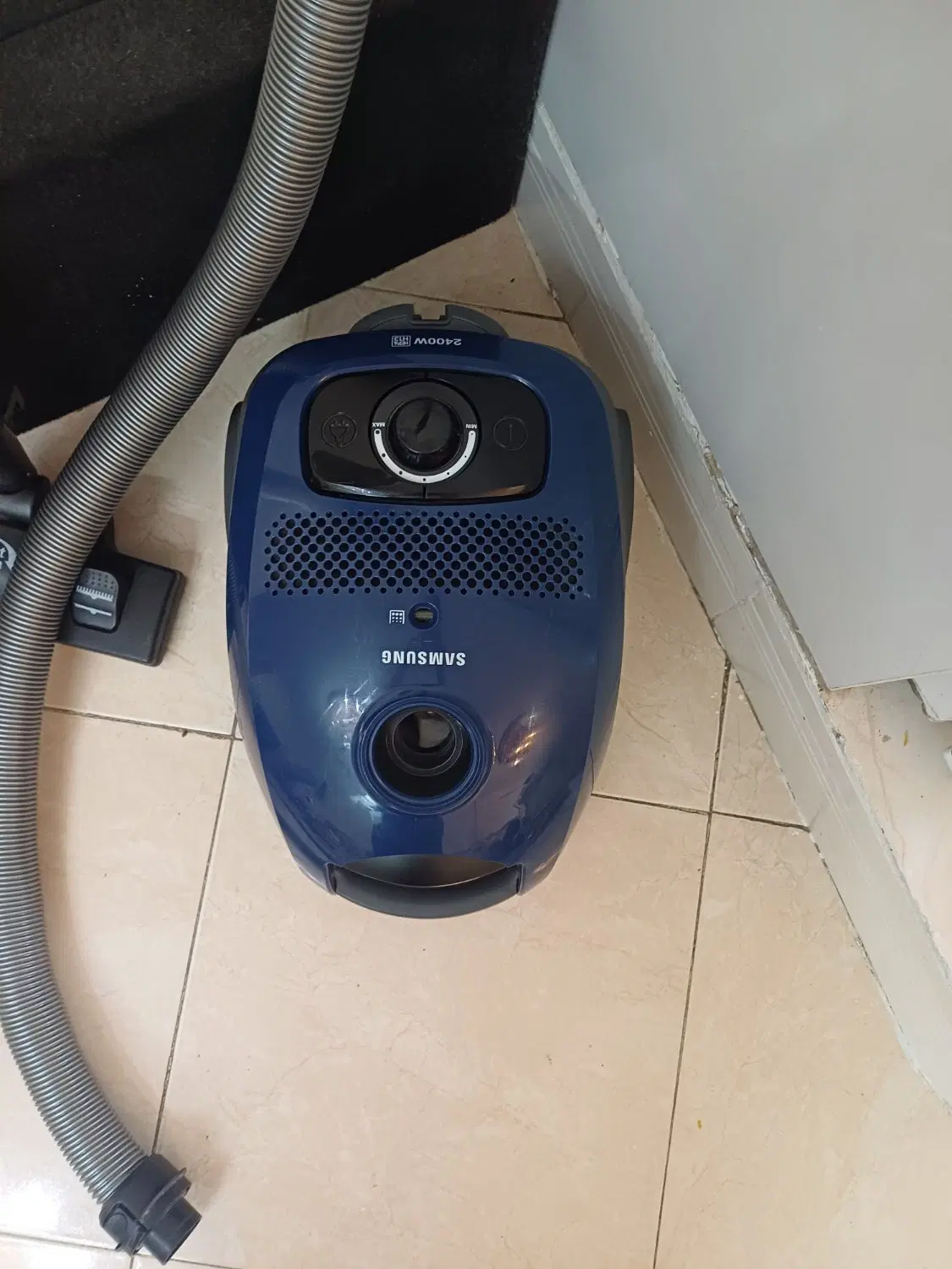 جاروبرقی سامسونگ ،جارو برقی 2400وات|جاروبرقی، جارو شارژی، بخارشو|تهران, نازی‌آباد|دیوار