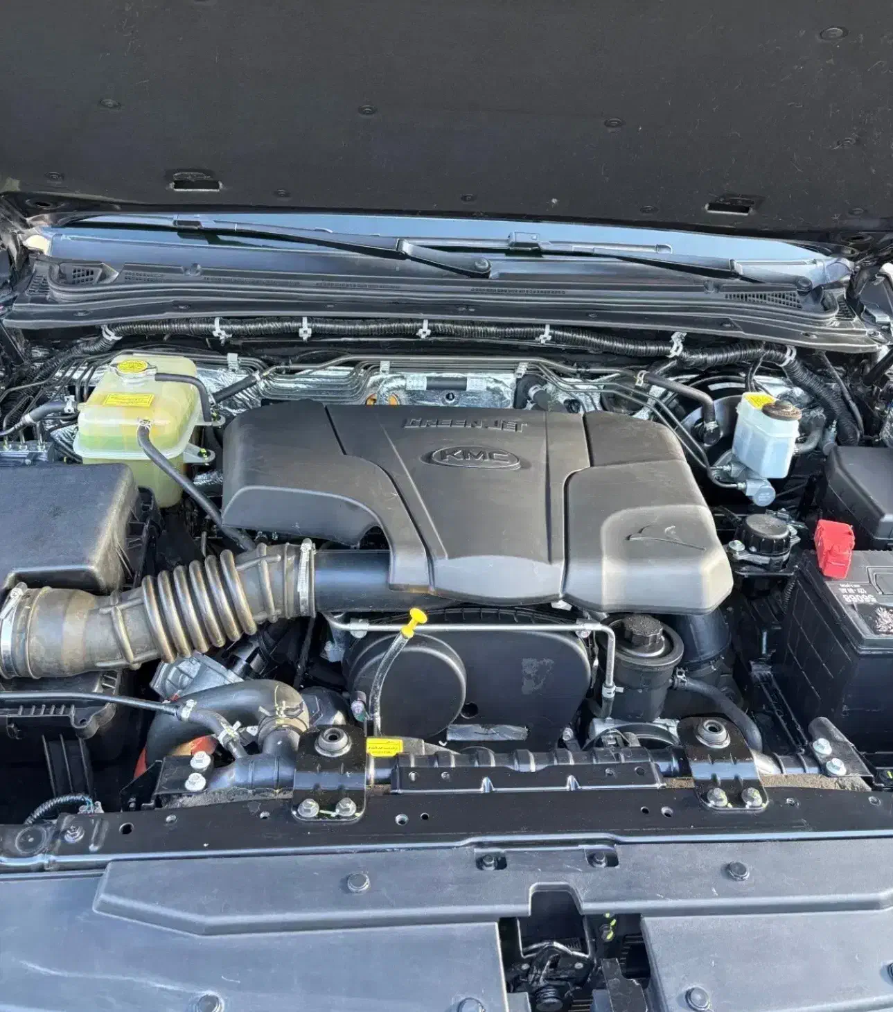 /بی رنگ/تحویل فوری/لیزینگ بانکی Kmc T8|خودرو سواری و وانت|تهران, باغ فیض|دیوار