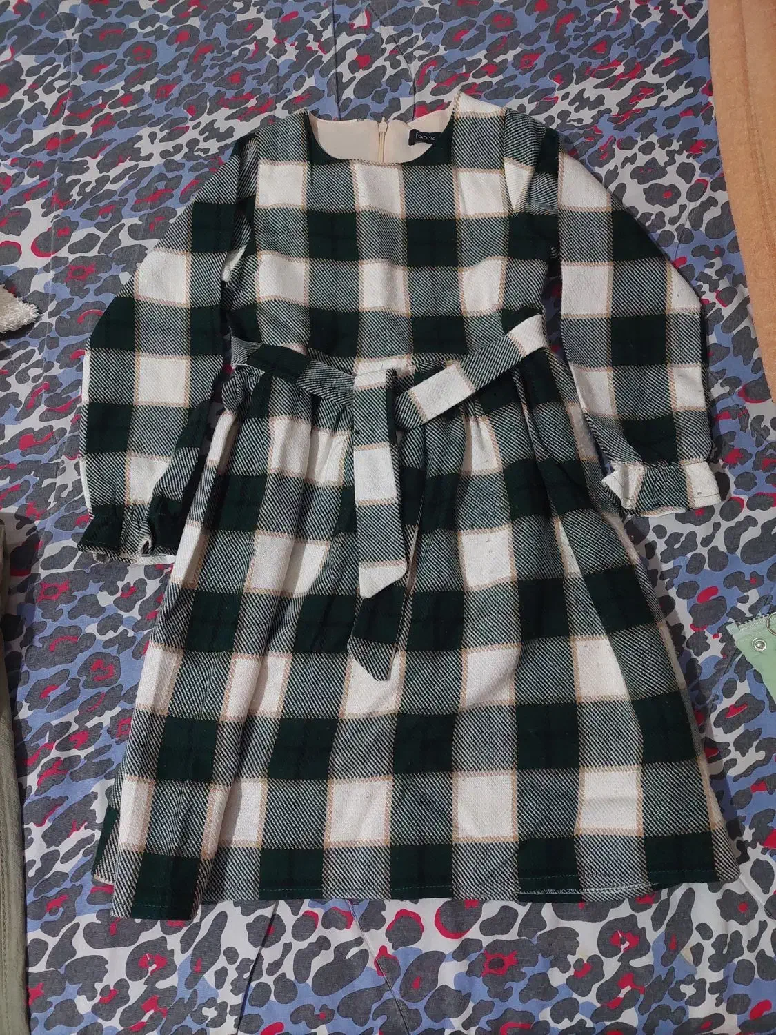 لباس دخترونه|کفش و لباس بچه|شیراز, سیاه سنگ|دیوار