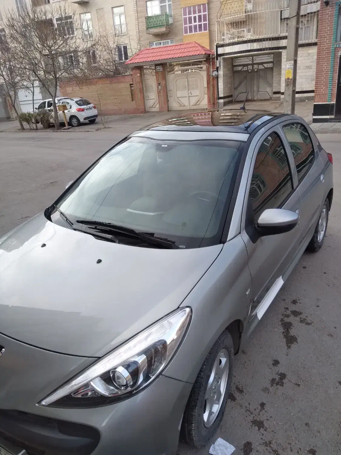 ۲۰۷ پانا سقف شیشه ۸۵ گانه|خودرو سواری و وانت|اردبیل, |دیوار