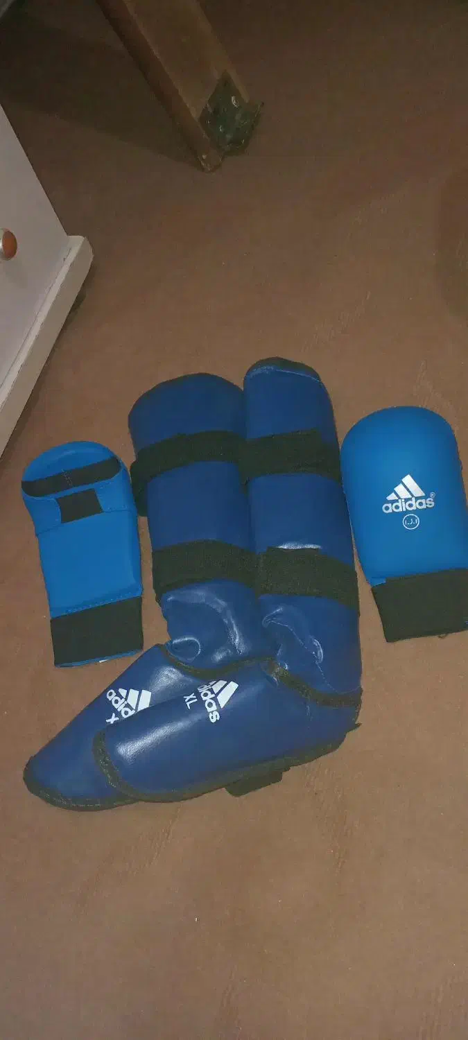 ست کامل محافظ تکواندو و کاراته آدیداس (Adidas)|تجهیزات ورزشی|قره ضیاالدین, |دیوار