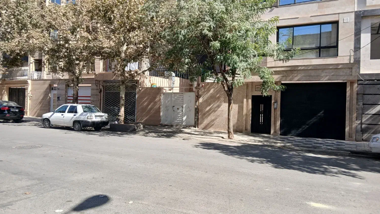 واحد آپارتمان ۱۳۵ متری و۱۳۰ متری|فروش آپارتمان|مشهد, امیر|دیوار