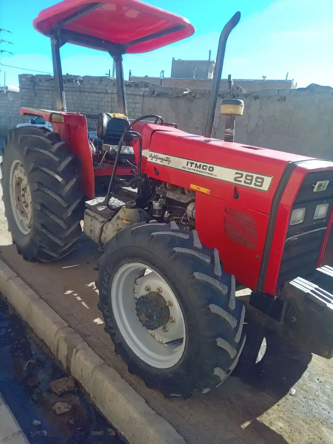 تراکتور۲۹۹|خودرو سنگین|چالدران, |دیوار