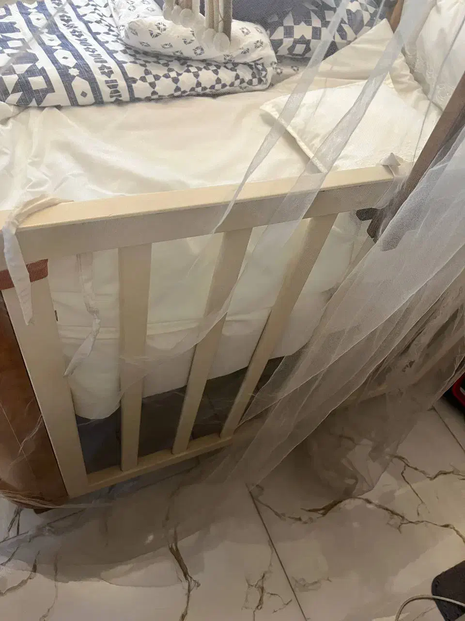 تخت نوزاد|اسباب و اثاث بچه|تهران, آهنگ|دیوار