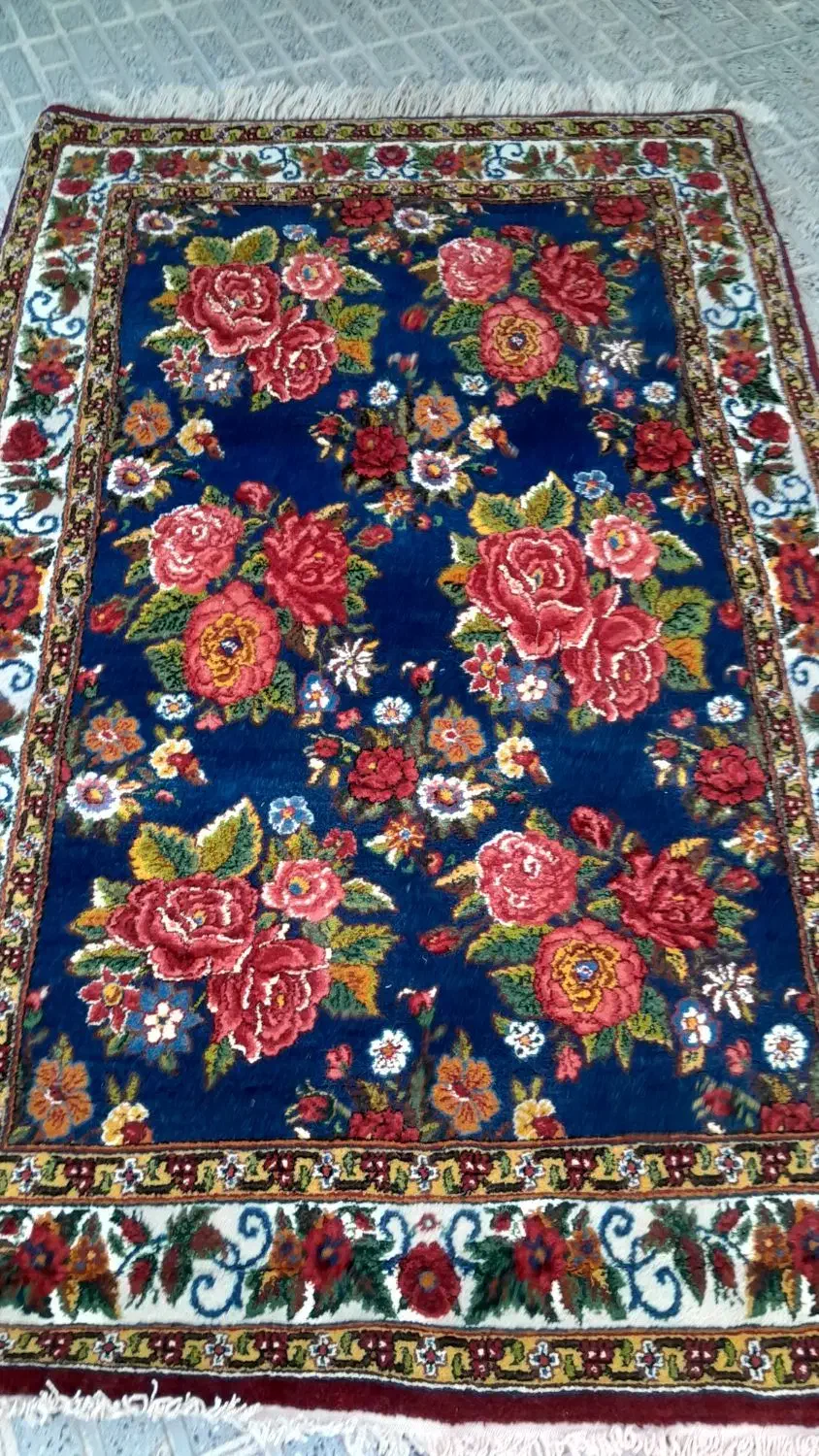 فرش دستباف خامه رنگ ثابت گیاهی|فرش|کیار, |دیوار