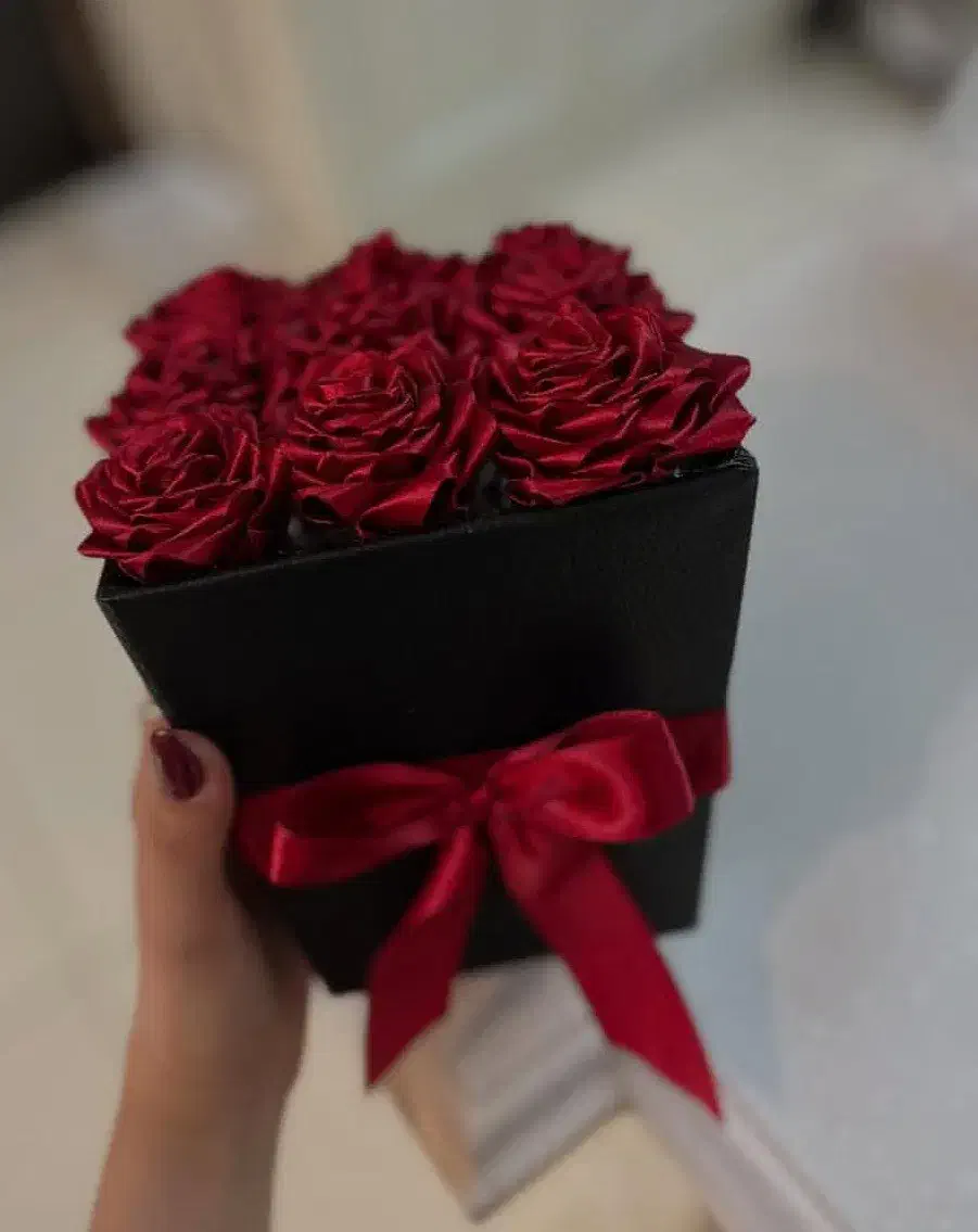 گل ربانی شاخه ای ۲۴|گل مصنوعی|قم, نخودی|دیوار