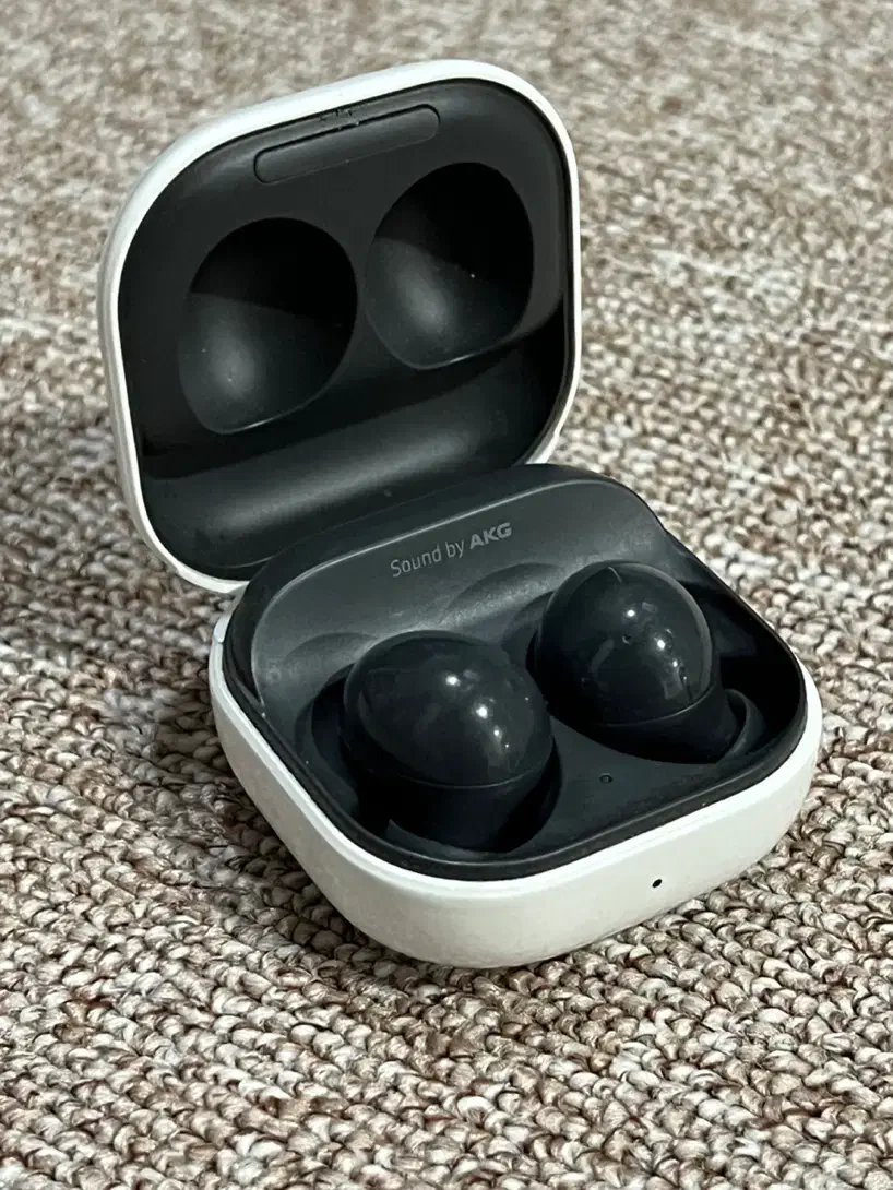 ایرپاد بادس ۲ سامسونگ کیفیت صدای بینظیر|لوازم جانبی موبایل و تبلت|دزفول, |دیوار