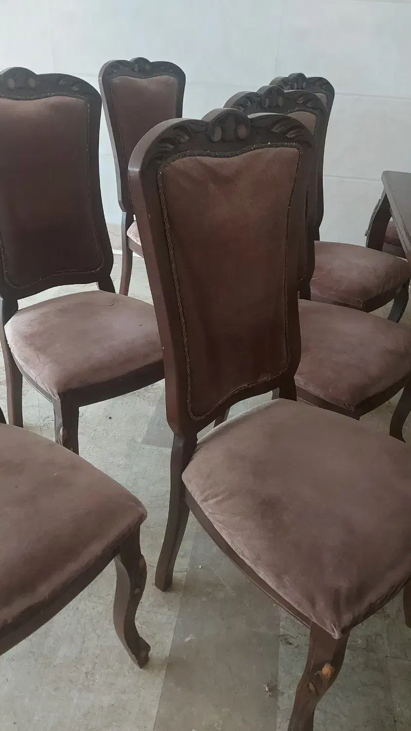 میز غذاخوری ۸ نفره چوبی به همراه ۸ صندلی|میز و صندلی غذاخوری|آمل, |دیوار