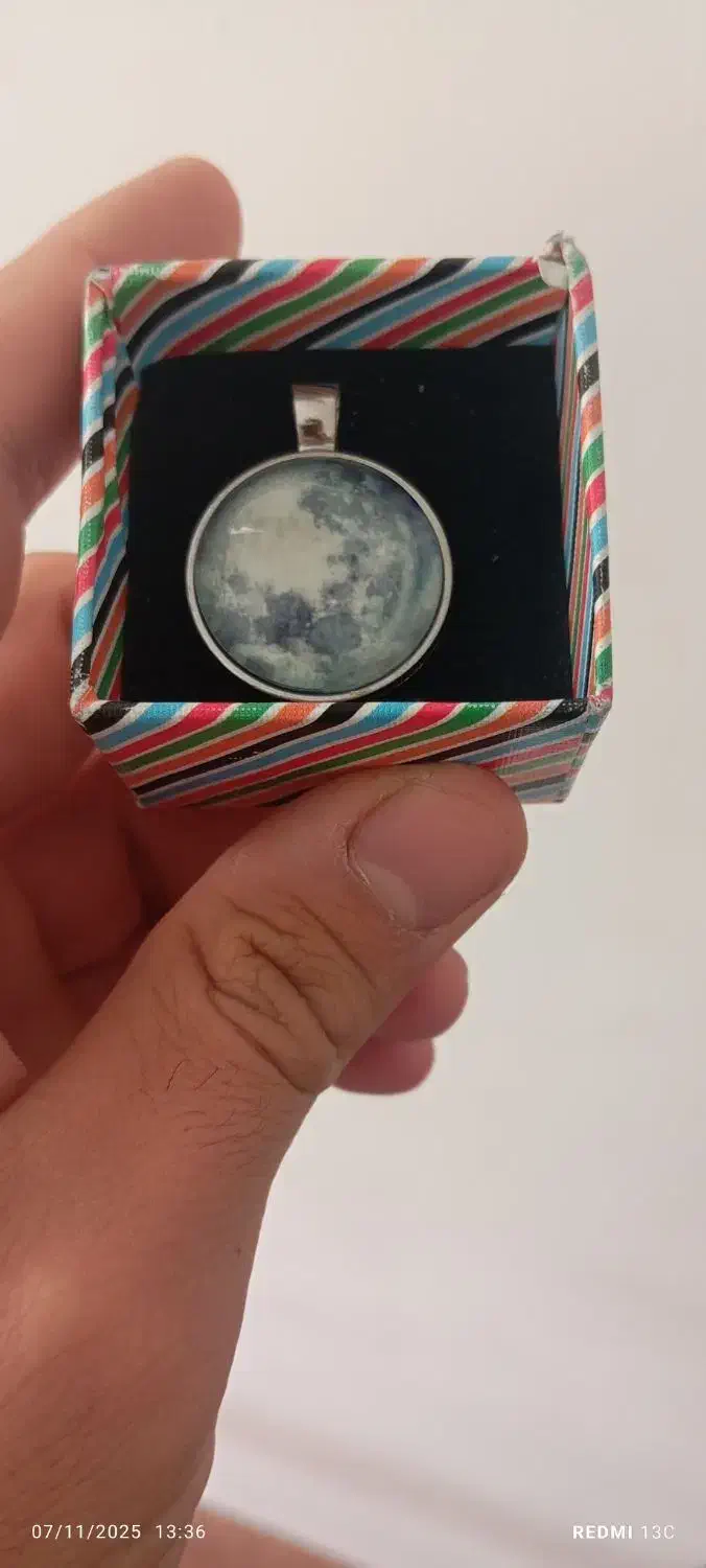 پلاک گردنبندی ماه|بدلیجات|زنجان, |دیوار