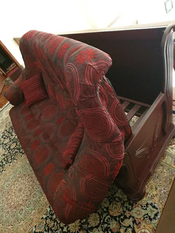 مبل راحتی با بدنه چوب و رویه های قابل جدا شدن|مبلمان خانگی و میز عسلی|دماوند, دماوند|دیوار