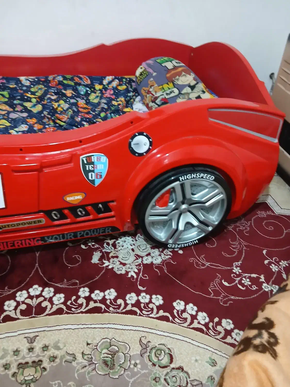 دو عدد تخت ماشینی|تخت و سرویس خواب|باسمنج, |دیوار