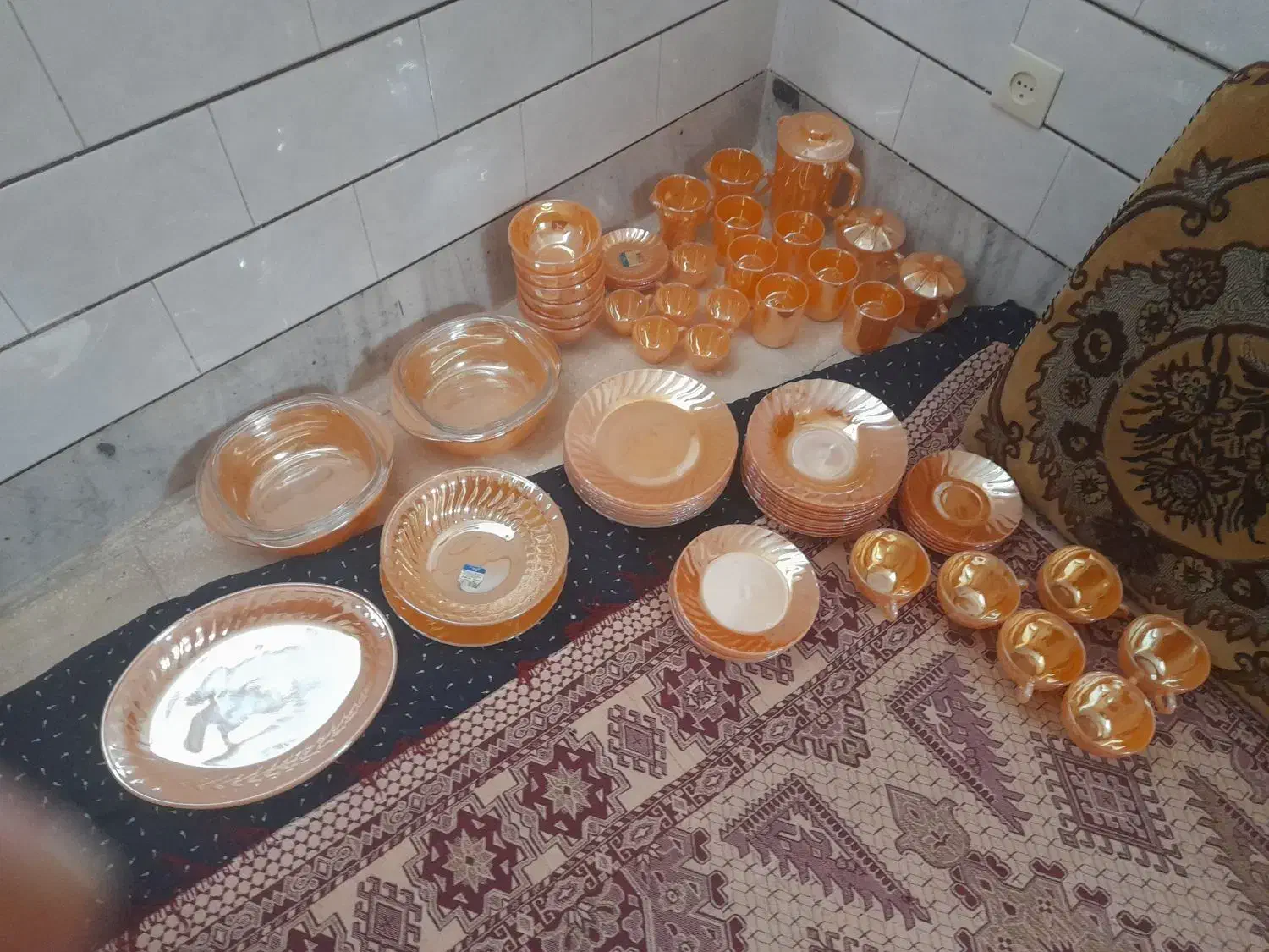 ظرف قدیمی کریستال مکزیکی|ظروف سرو و پذیرایی|کاشان, کارگر|دیوار