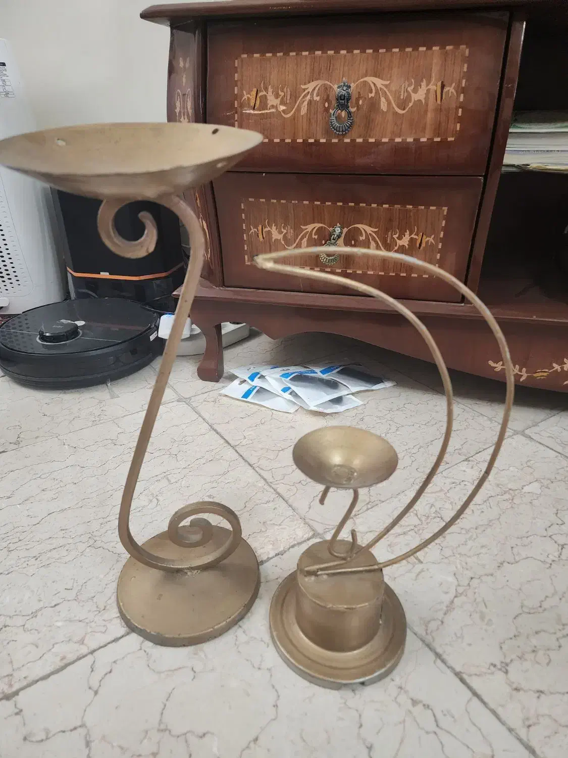 دوعدد پایه گلدان فرفوژه|صنایع دستی و سایر لوازم تزئینی|تهران, صادقیه|دیوار