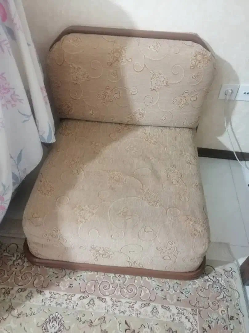 مبل تکی. تمیز در حد نو|مبلمان خانگی و میز عسلی|شیراز, شهرک سراج|دیوار