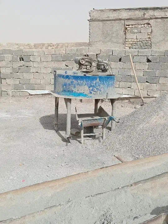 یک دستگاه ناری ساز یک دستگاه بلوکه ۱۳ونیم در ۴۰|ماشینآلات صنعتی|چناران, |دیوار