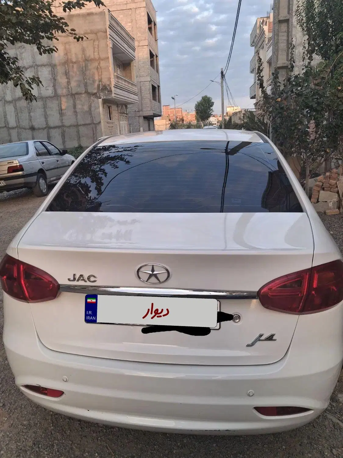 جکj4|خودرو سواری و وانت|پارس‌آباد, |دیوار