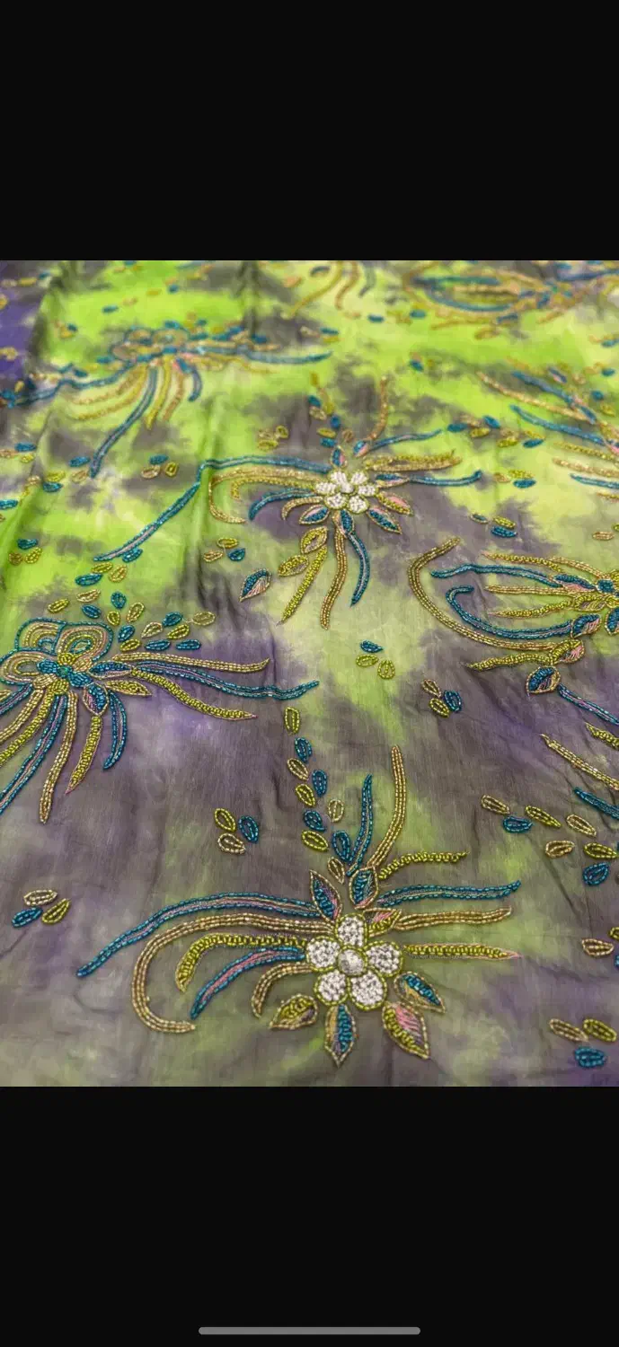 پارچه جرج ملیله دوزی تمام کار|لباس|شیراز, فرهنگ شهر|دیوار