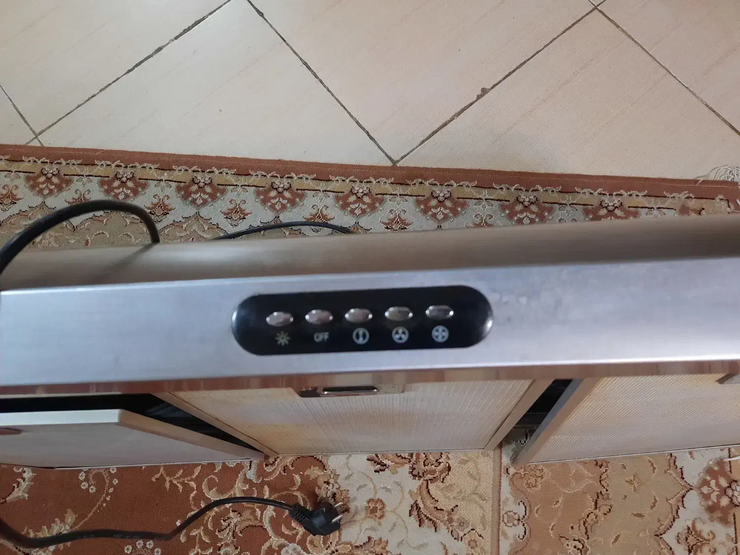 هود اخوان و رخت آویز|هود|رشت, نامجو|دیوار