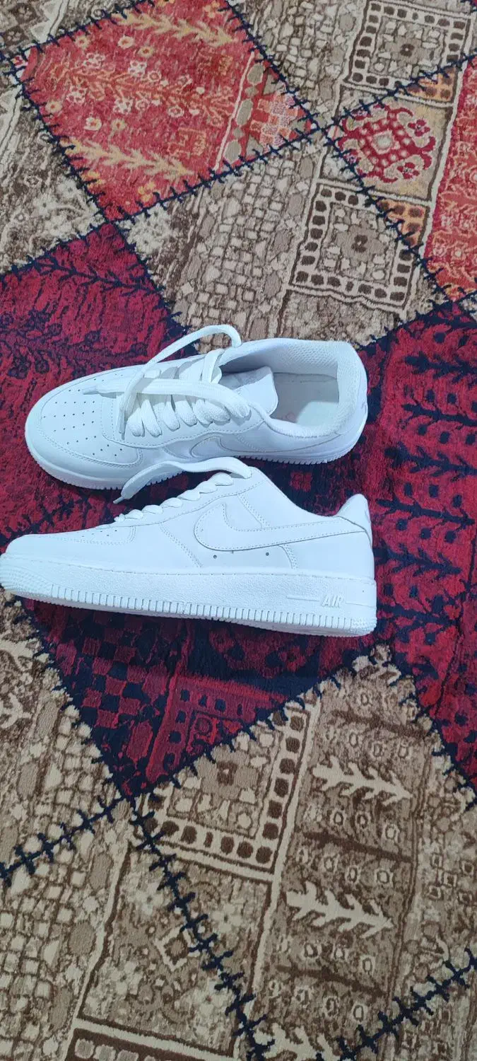 لباس و کتونی نو به قیمت خرید قبلی|لباس|خرمآباد, |دیوار