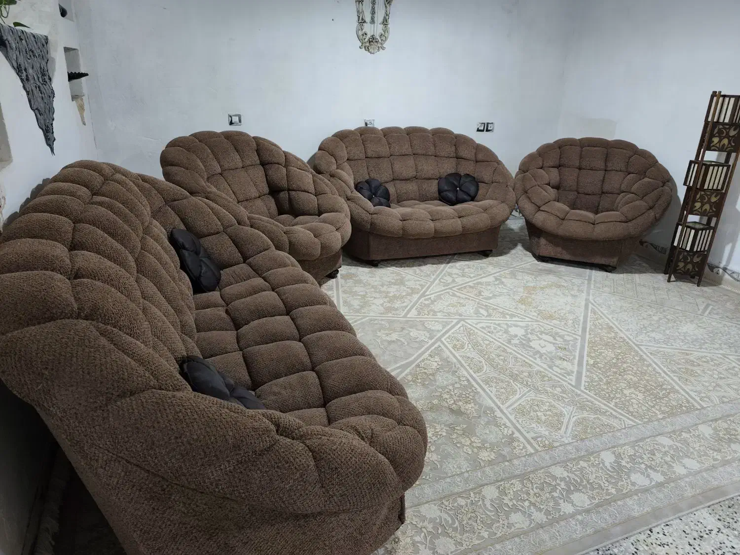 مبل و میز|مبلمان خانگی و میز عسلی|یاسوج, |دیوار