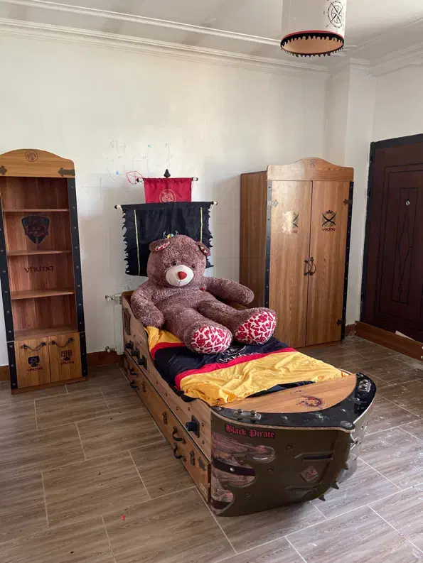 ست کامل تخت واکینگ یا کشتی یا قایق در حد نو|تخت و سرویس خواب|اسدآباد, |دیوار