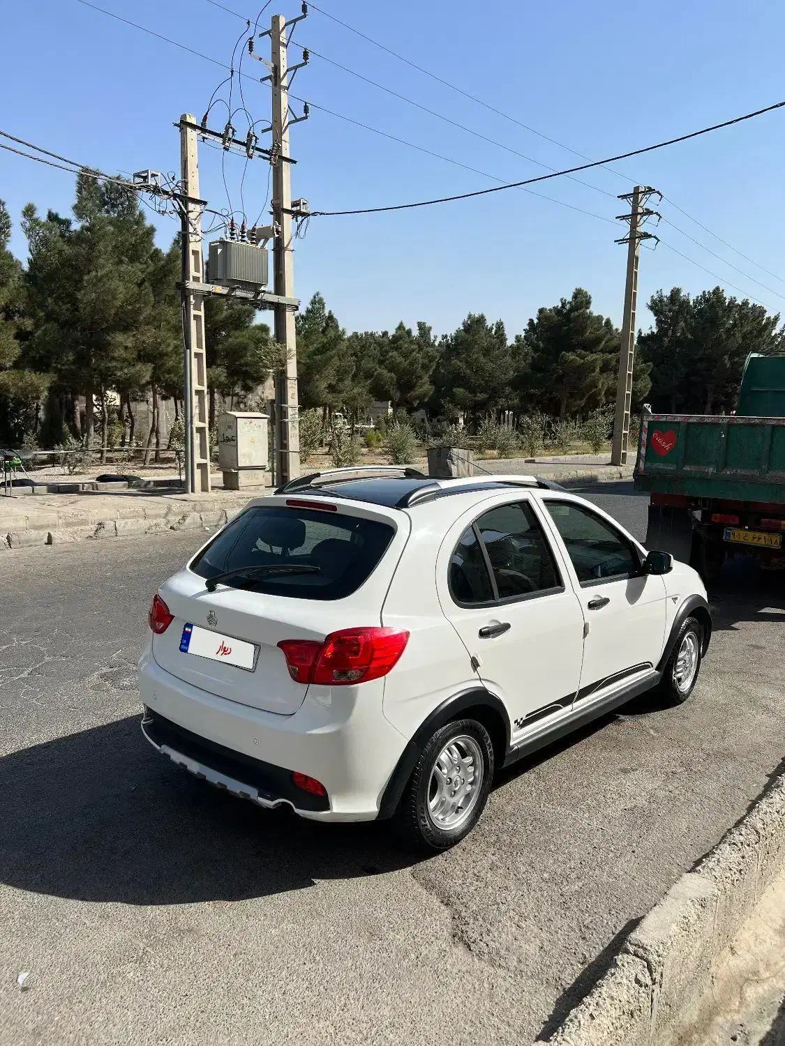 کوییک|خودرو سواری و وانت|اندیشه, اندیشه فاز ۱|دیوار