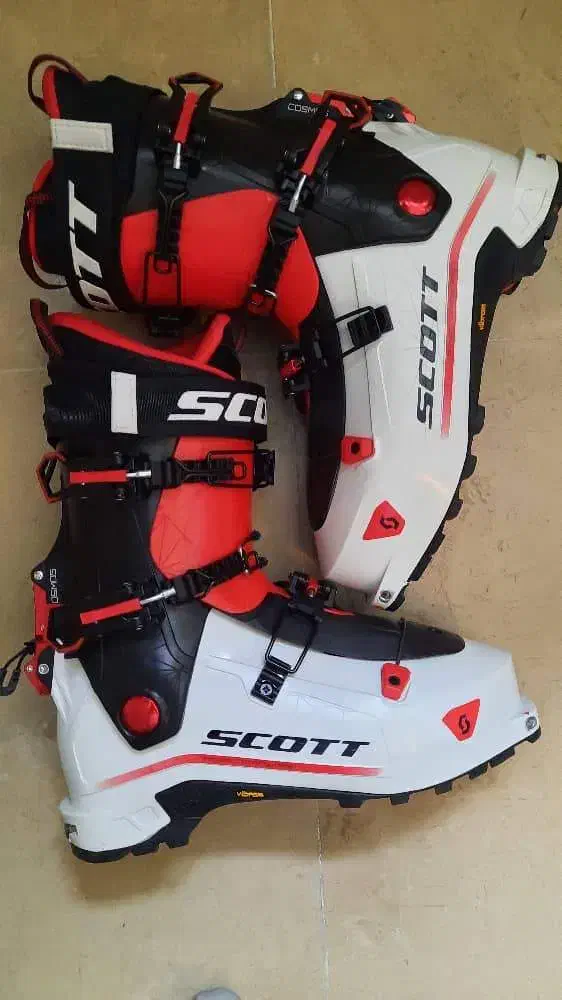 بوت  اسکی تورینگ  اسکات|ورزش‌های زمستانی|تهران, قیطریه|دیوار